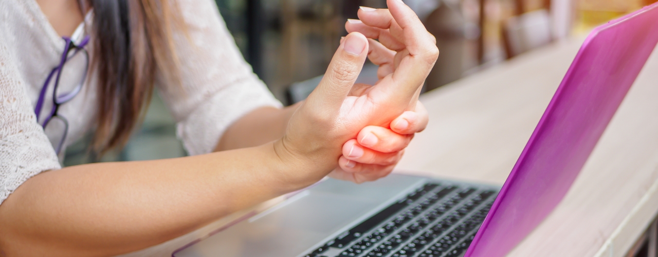 hand-pain-relief-Peninsula-Physical-Therapy-And-Aquatic-Rehabilitation-Hampton-VA