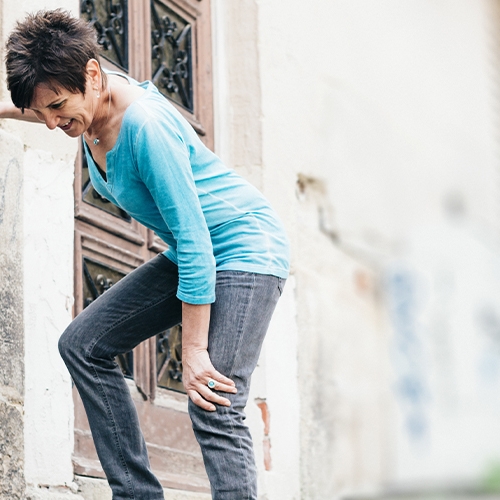 knee-pain-relief-Peninsula-Physical-Therapy-And-Aquatic-Rehabilitation-Hampton-VA